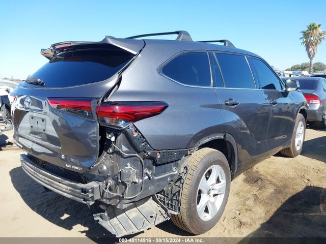 Toyota Highlander Le 2021 5TDBZRBH9MS528063 Image 4