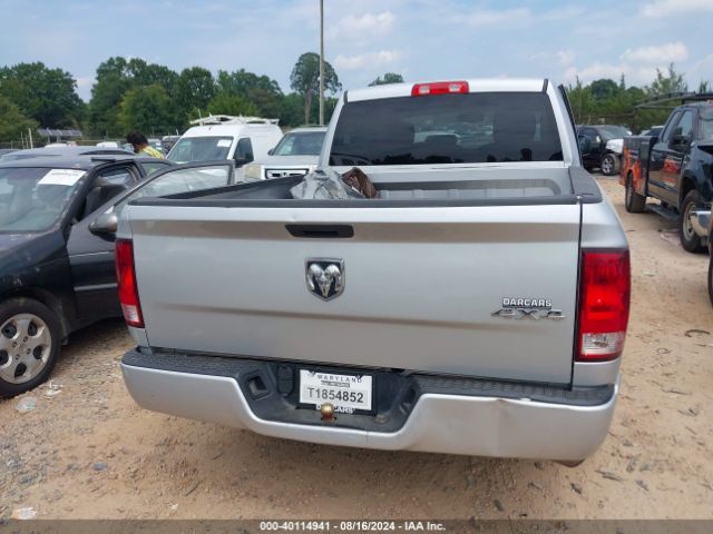 1C6RR7FG3KS579381 RAM 1500 Classic Express Quad Cab 4x4 6'4 Box