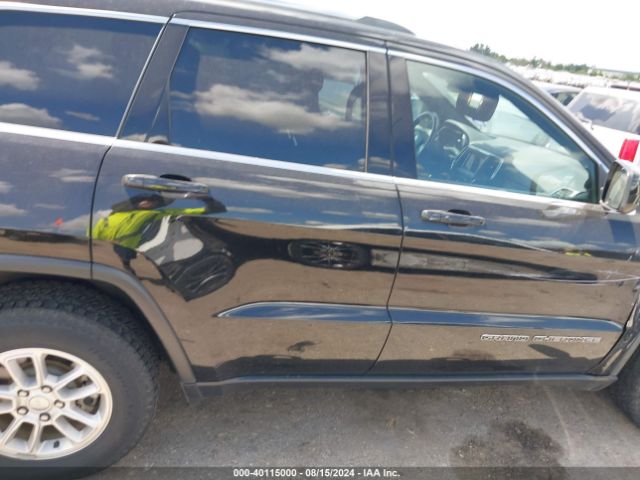 1C4RJFAG7JC332973 Jeep Grand Cherokee Laredo E 4x4