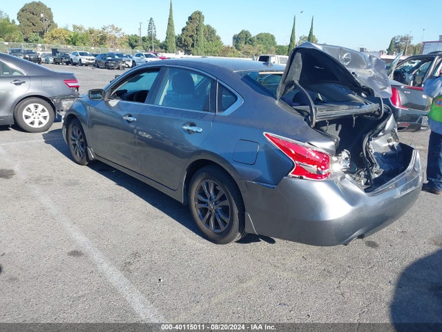 Nissan Altima 2.5 S 2015 1N4AL3AP2FC464705 Image 3