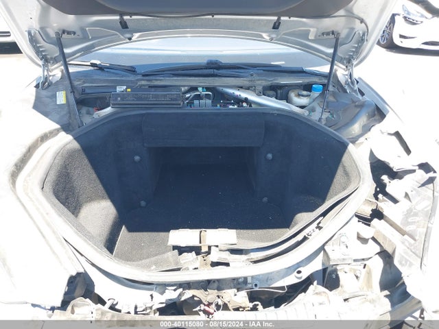 Tesla Model S 60/70/85 2015 5YJSA1E19FF111413 Image 10