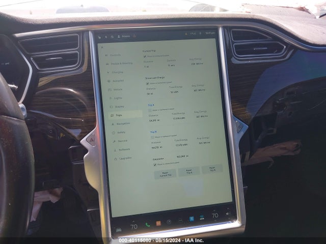 Tesla Model S 60/70/85 2015 5YJSA1E19FF111413 Image 19