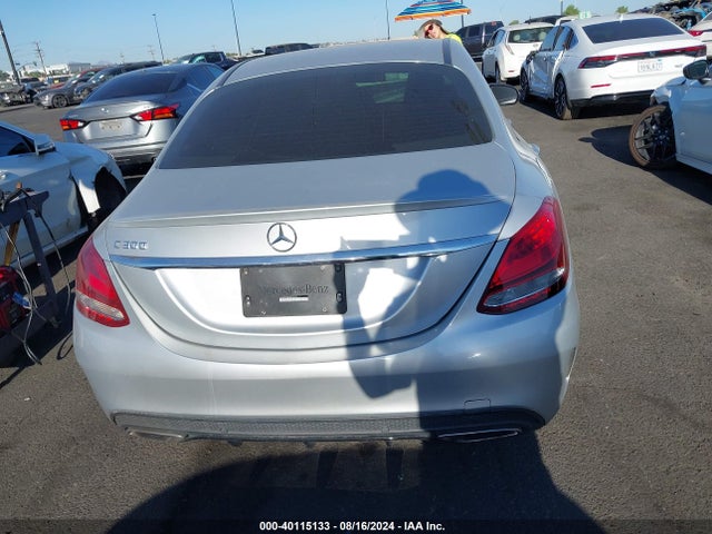 55SWF4JB0JU274395 Mercedes-Benz C 300