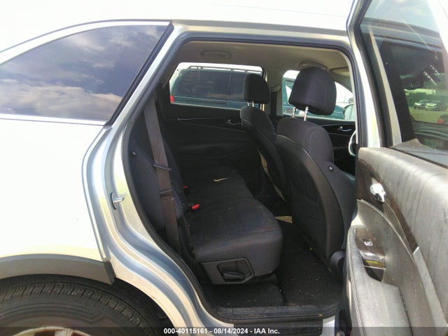 5XYPGDA57HG302287 KIA Sorento 3.3l Lx