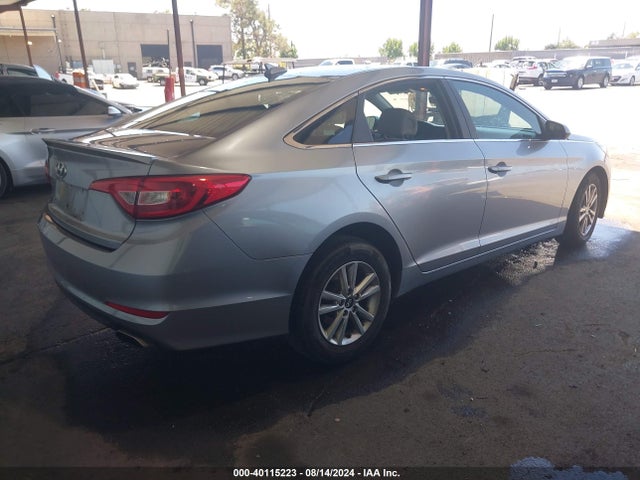 Hyundai SONATA SE 2015 5NPE24AF1FH003091 Image 4