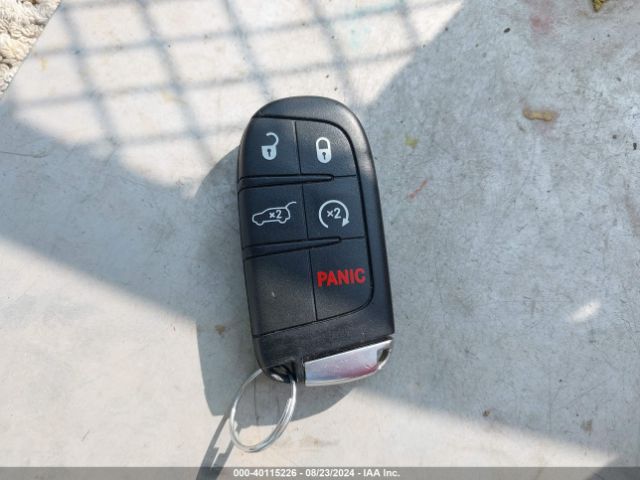 1C4RJEBG2JC159470 Jeep Grand Cherokee Limited 4x2