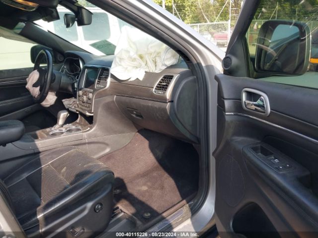 1C4RJEBG2JC159470 Jeep Grand Cherokee Limited 4x2
