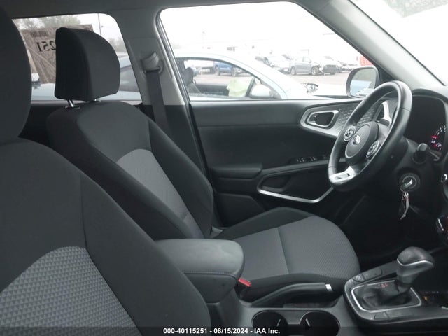 KIA Soul X-line 2021 KNDJ23AU6M7784523 Image 5