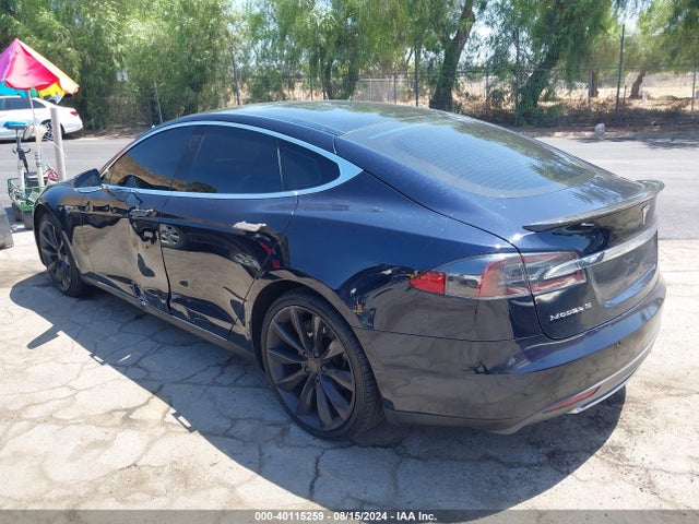 2013 TESLA MODEL S 5YJSA1CG4DFP20039 Photo 2