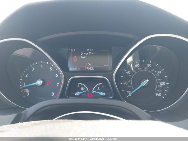 Ford FOCUS SE 2018 1FADP3F20JL324756 Image 7
