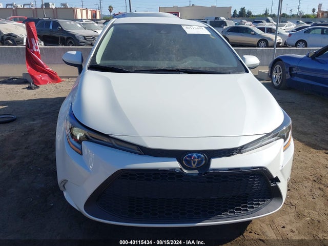 Toyota Corolla Hybrid Le 2021 JTDEAMDE1MJ014621 Image 12