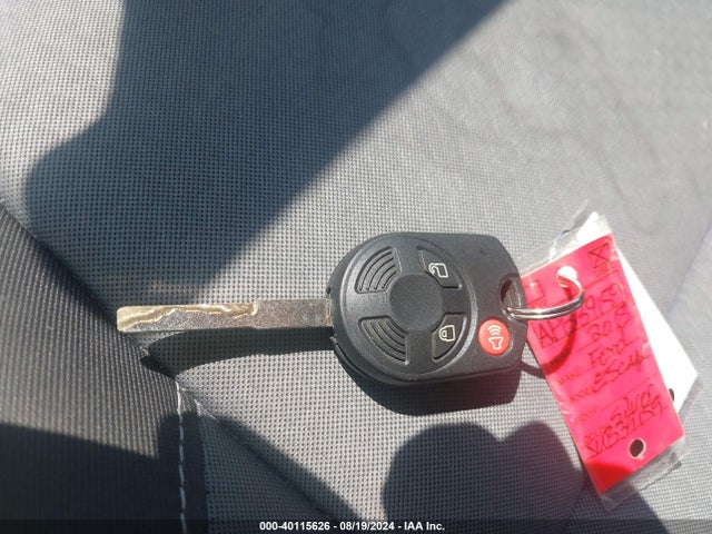 Ford ESCAPE SE 2018 1FMCU9GD0JUB39159 Image 11