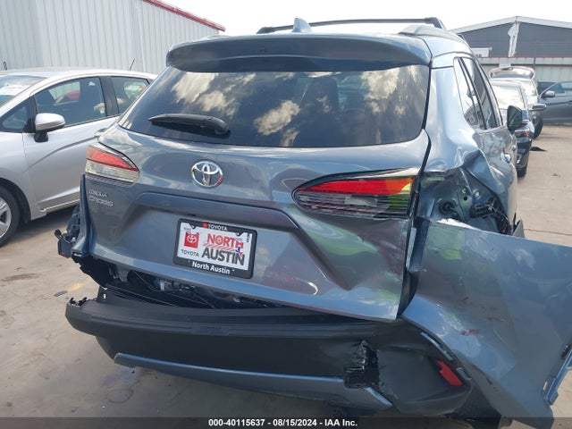 Toyota Corolla Cross Xle 2024 7MUDAAAG7RV100158 Image 16