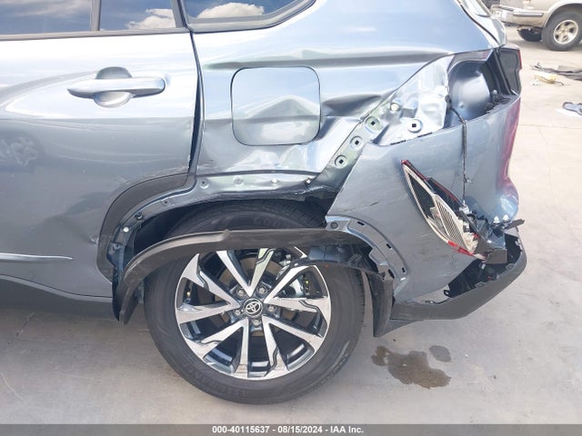 Toyota Corolla Cross Xle 2024 7MUDAAAG7RV100158 Image 6