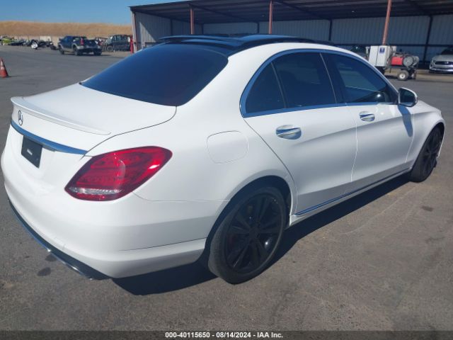 55SWF4JB6FU093406 Mercedes-Benz C 300 Luxury/sport