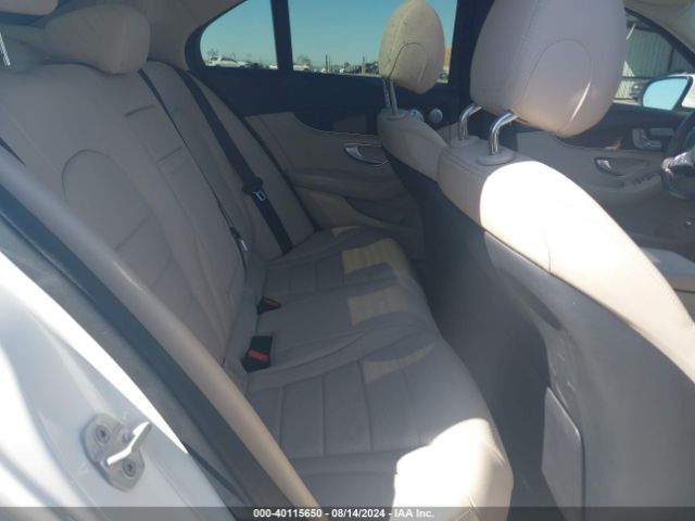 55SWF4JB6FU093406 Mercedes-Benz C 300 Luxury/sport