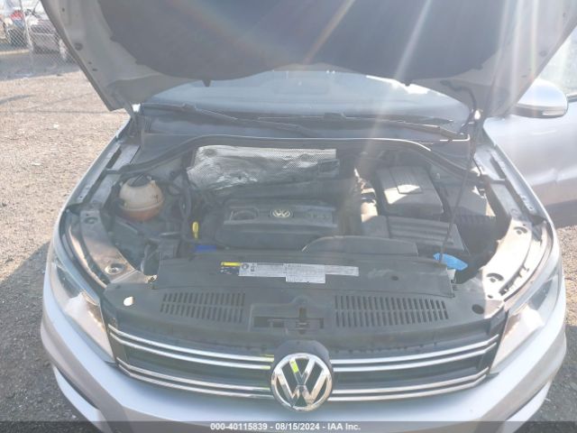 WVGAV3AX0EW504244 Volkswagen TIGUAN SE
