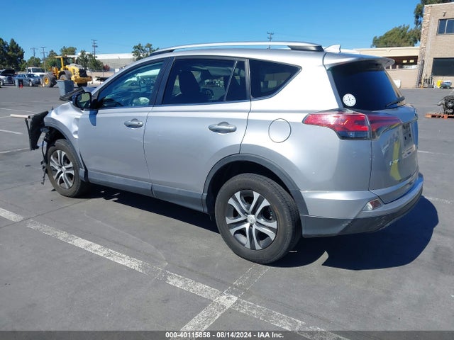 Toyota RAV4 LE 2016 2T3BFREV6GW498193 Image 3