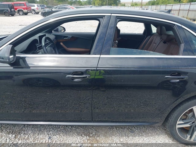 Audi A4 2.0t Premium 2018 WAUENAF47JN019573 Image 14