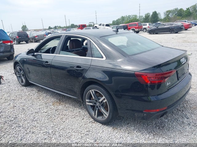 Audi A4 2.0t Premium 2018 WAUENAF47JN019573 Image 3