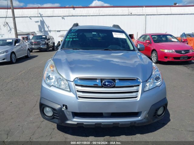 4S4BRCCC2E3211238 Subaru Outback 2.5i Premium
