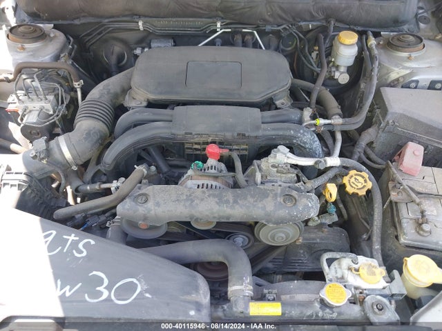 40115946 :رقم المزاد ، 4S3BMBA60B3264185 vin ، 2011 Subaru Legacy 2.5i مزاد بيع