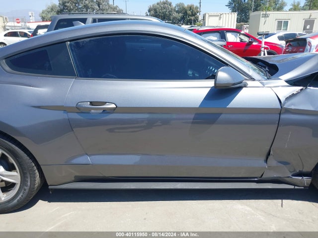 Ford Mustang Ecoboost Fastback 2021 1FA6P8TH1M5156021 Image 13