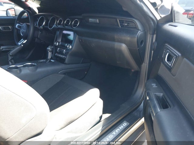 Ford Mustang Ecoboost Fastback 2021 1FA6P8TH1M5156021 Image 5