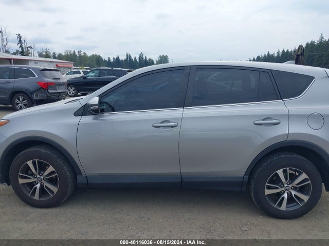 Toyota Rav4 Adventure/xle 2018 2T3RFREV4JW751002 Image 15
