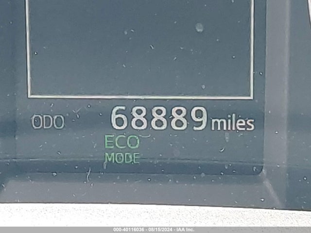 Toyota Rav4 Adventure/xle 2018 2T3RFREV4JW751002 Image 16