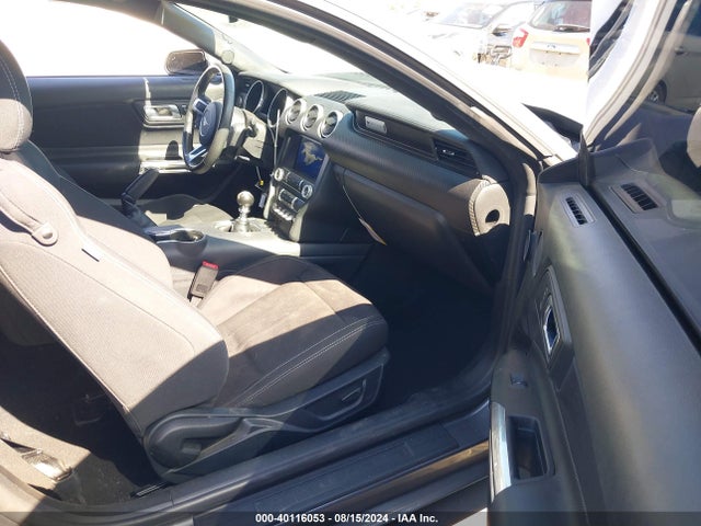 Ford Mustang Ecoboost Fastback 2021 1FA6P8TH6M5148416 Image 5