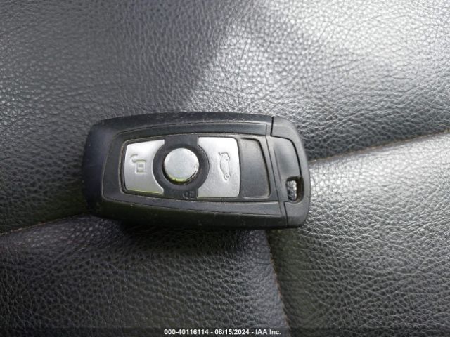 WBA3B1G55FNT64020 BMW 320i