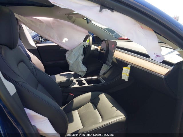 2024 TESLA MODEL Y 7SAYGAEE2RF133093 Photo 4