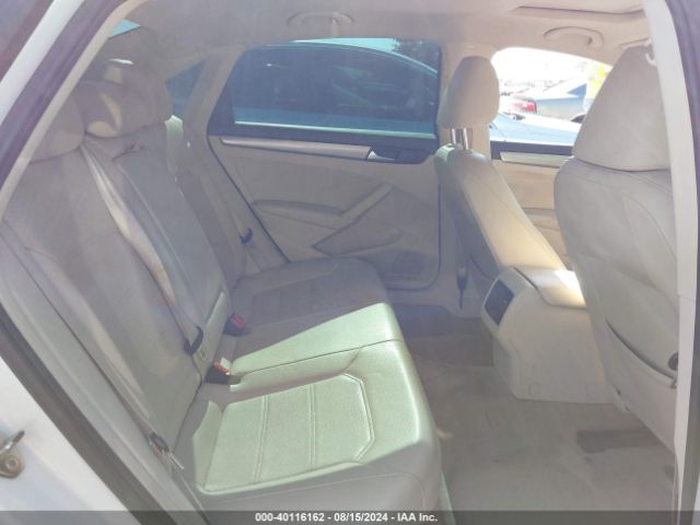 1VWBV7A34FC037553 Volkswagen Passat 2.0l Tdi Se