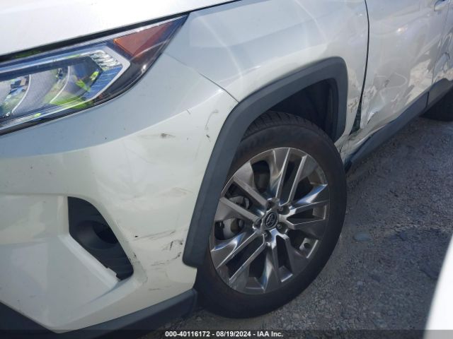 2T3C1RFV8MW128585 Toyota Rav4 Xle Premium