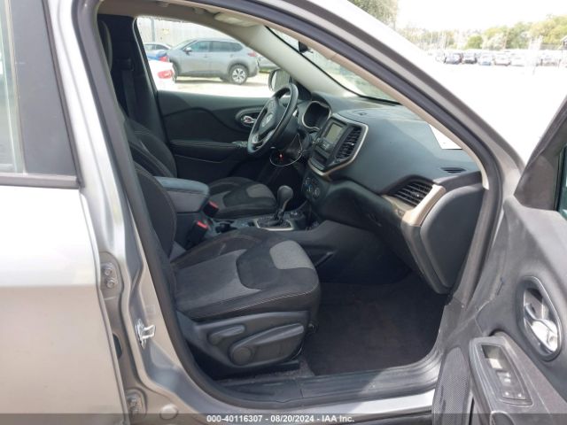 1C4PJMABXGW292329 Jeep Cherokee Sport