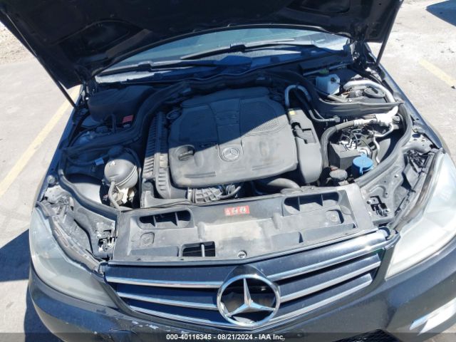 WDDGF8AB2EA958219 Mercedes-Benz C 300 Luxury 4matic/sport 4matic