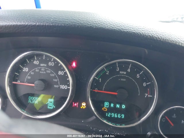 1C4BJWDG9EL161307 Jeep Wrangler Unlimited Freedom Edition