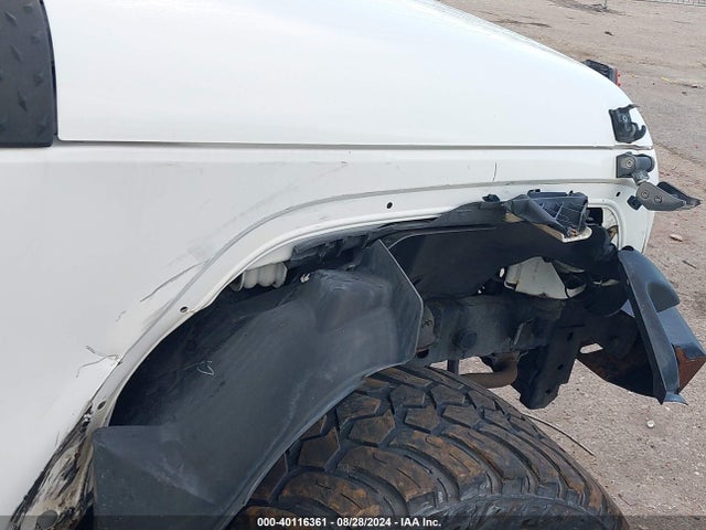 1C4BJWDG9EL161307 Jeep Wrangler Unlimited Freedom Edition