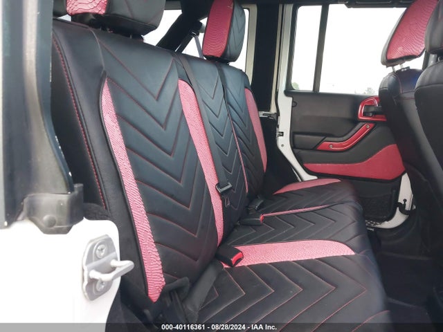 1C4BJWDG9EL161307 Jeep Wrangler Unlimited Freedom Edition