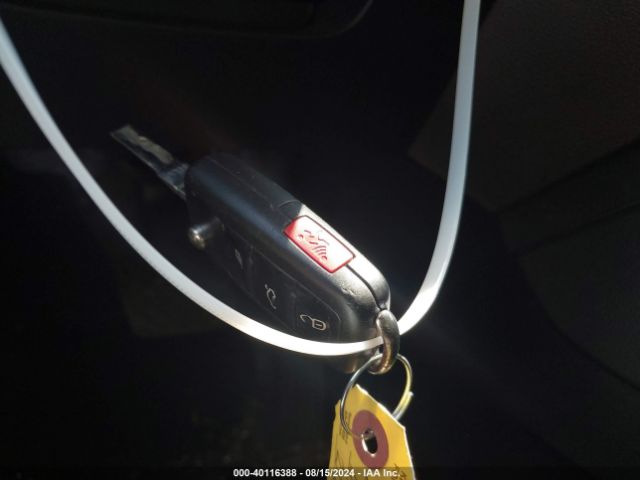 3VW2K7AJ9EM232312 Volkswagen Jetta 2.0l S