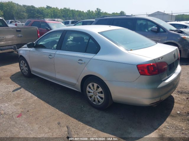 3VW2K7AJ9EM232312 Volkswagen Jetta 2.0l S