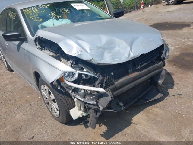 3VW2K7AJ9EM232312 Volkswagen Jetta 2.0l S