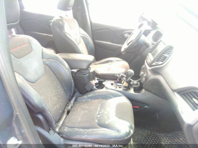 1C4PJMBS6GW354369 Jeep Cherokee Trailhawk