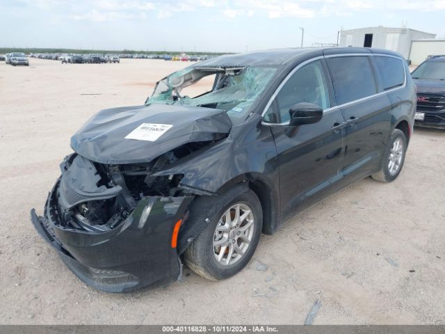 2C4RC1CG6RR132373 Chrysler Voyager Lx