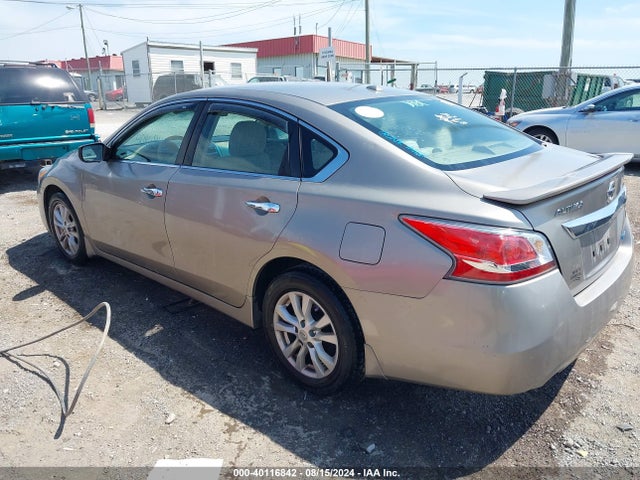 Nissan Altima 2.5 S 2014 1N4AL3AP1EC406177 Image 3