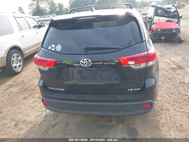 Toyota Highlander Le Plus 2018 5TDBZRFH5JS805720 Image 16