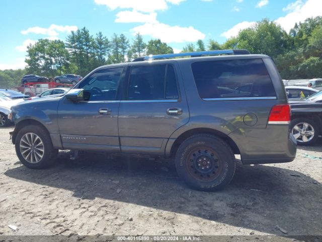 5LMJJ2JT9FEJ05677 Lincoln Navigator