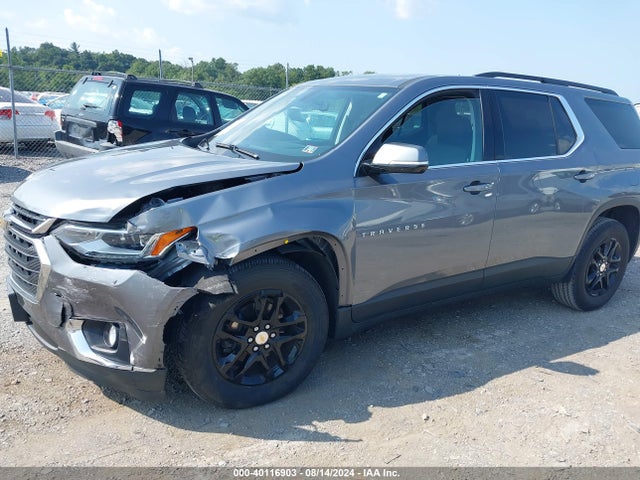 Chevrolet Traverse 1lt 2019 1GNEVGKW5KJ172756 Image 2