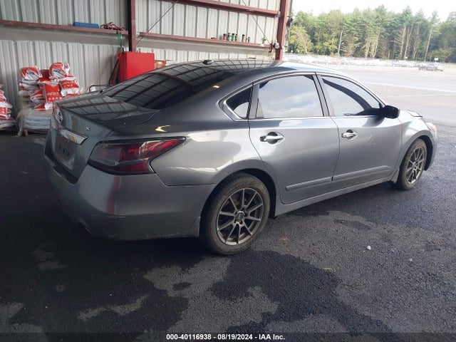 Nissan Altima 2.5 S 2015 1N4AL3AP4FC413030 Image 4